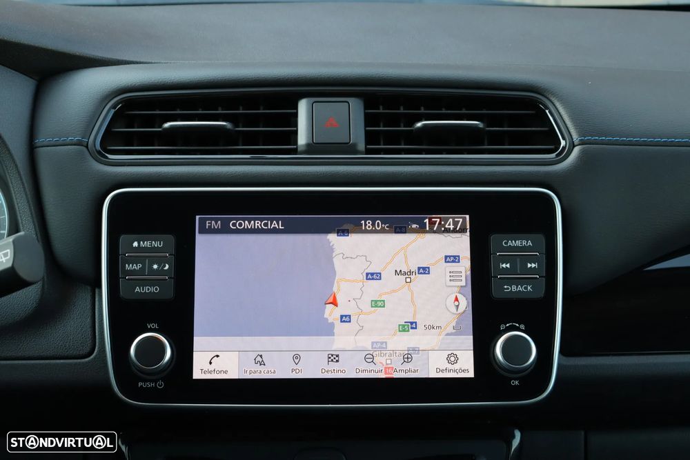 Nissan Leaf N-Connecta - 22