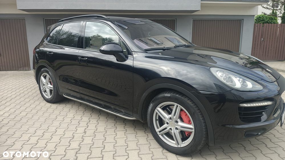Porsche Cayenne - 6