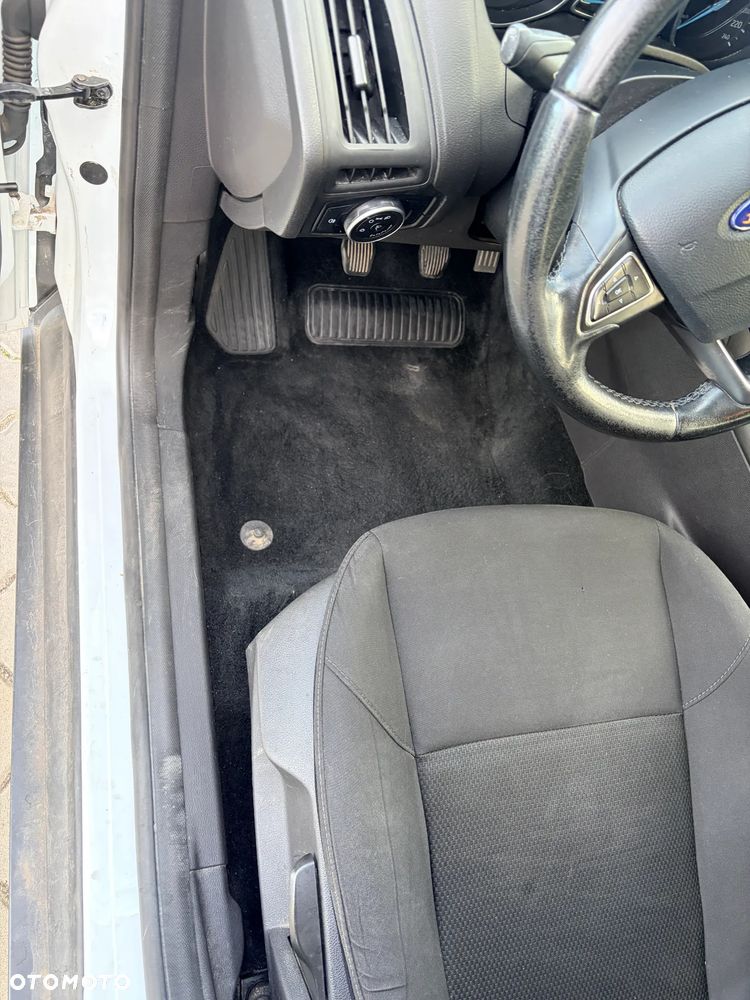 Ford Focus 1.5 TDCi Trend - 20