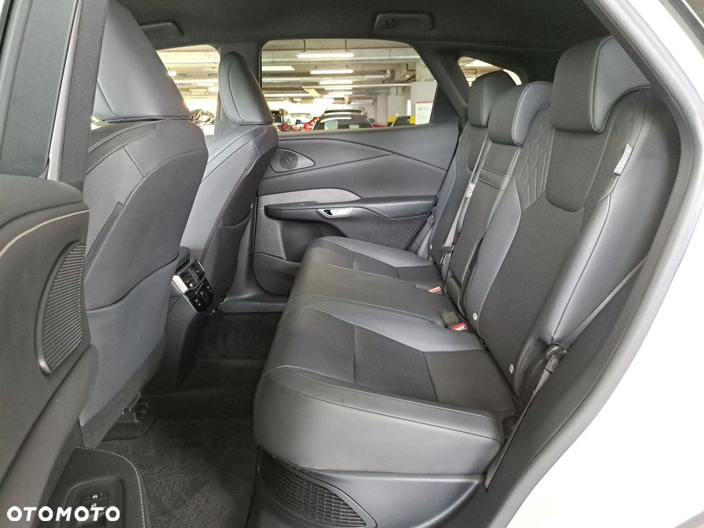 Lexus RX - 13