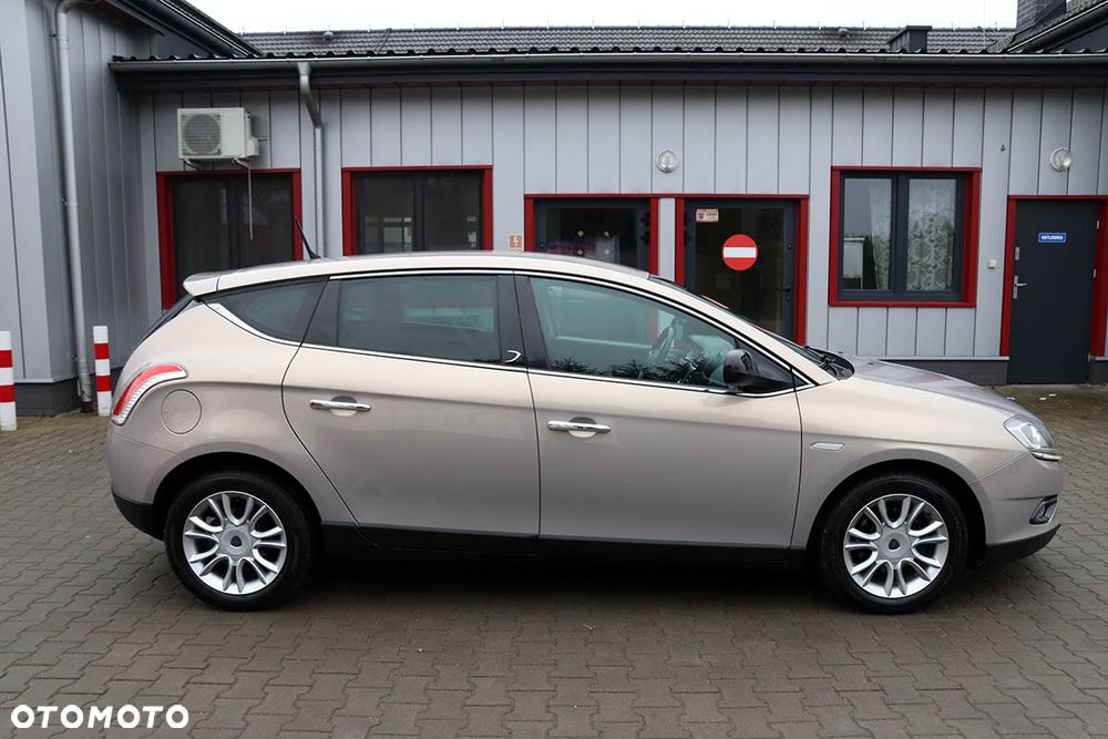 Lancia Delta 1.4 T-Jet 16v Argento - 6