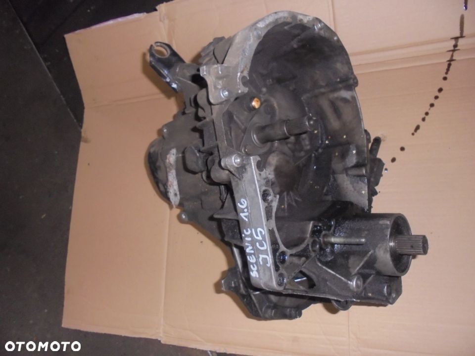 SKRZYNIA BIEGOW SCENIC I lift   JC5 - 4