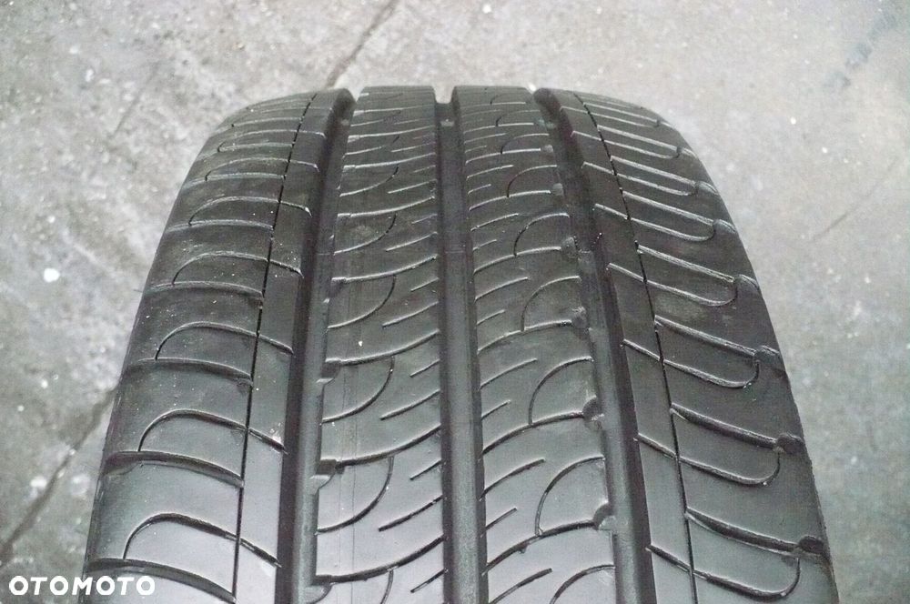 GOODYEAR EfficientGrip Cargo 215/65R15C 8mm 2024 - 1
