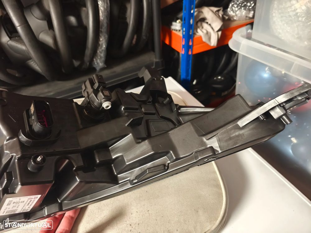 Farol esquerdo full Led Renault Captur novo - 5