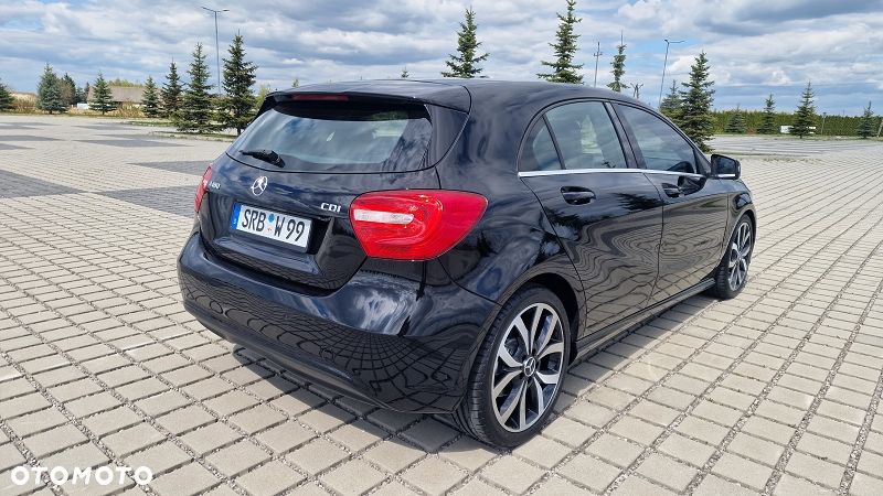 Mercedes-Benz Klasa A 180 CDI (BlueEFFICIENCY) Urban - 9