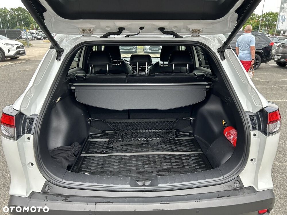 Toyota Corolla Cross 2.0 Hybrid Executive - 27