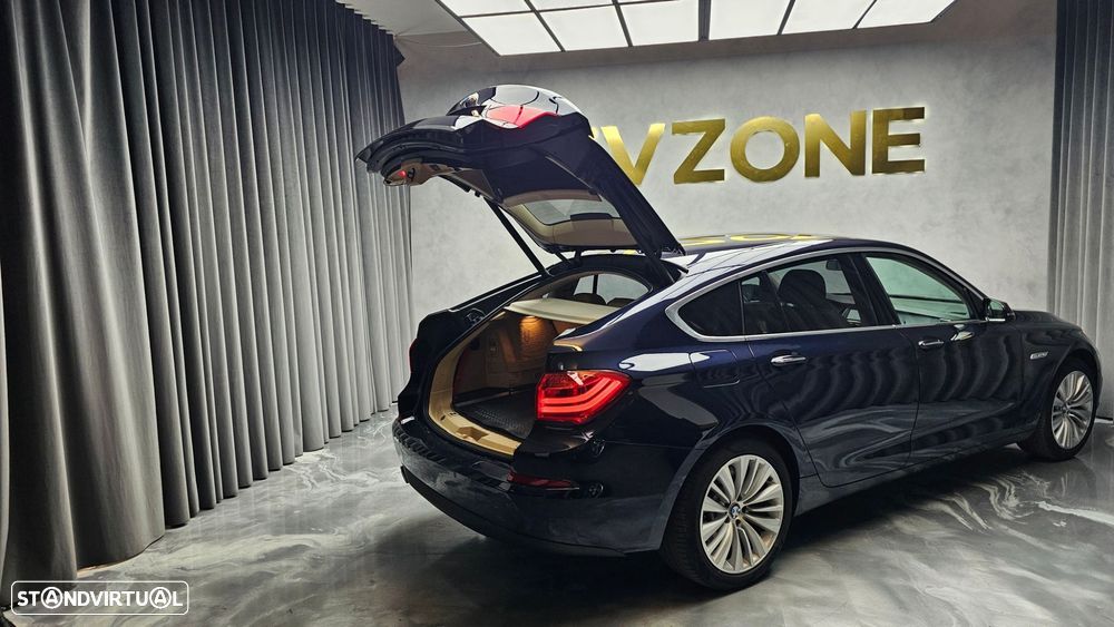 BMW 520 Gran Turismo d Line Luxury - 30