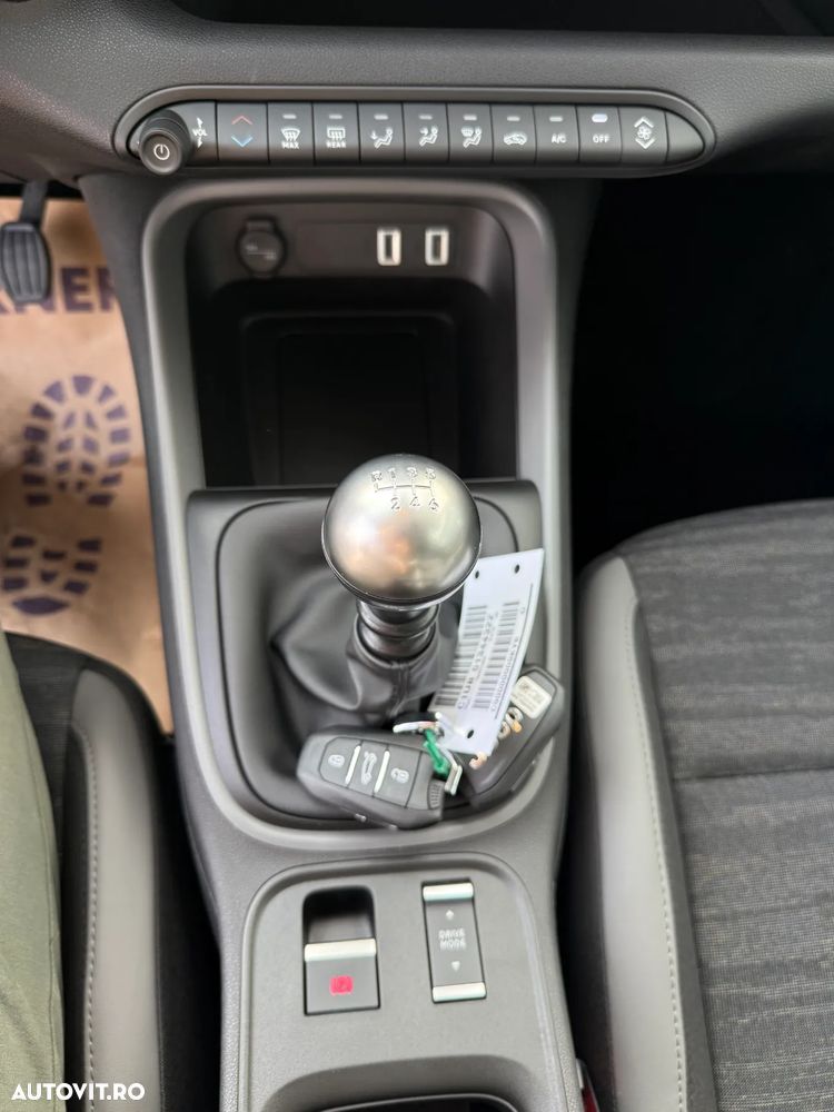 Jeep Avenger 1.2 MT6 Turbo Longitude - 17