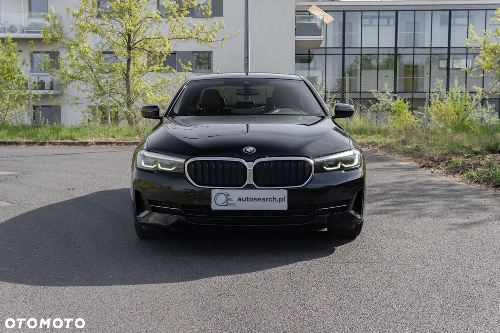BMW Seria 5 520d xDrive MHEV Business Edition - 3