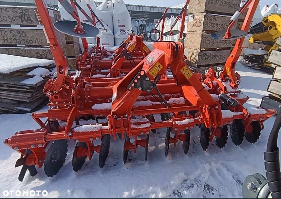 Kuhn Sitera 3030 + Brona CD 3020 - 3