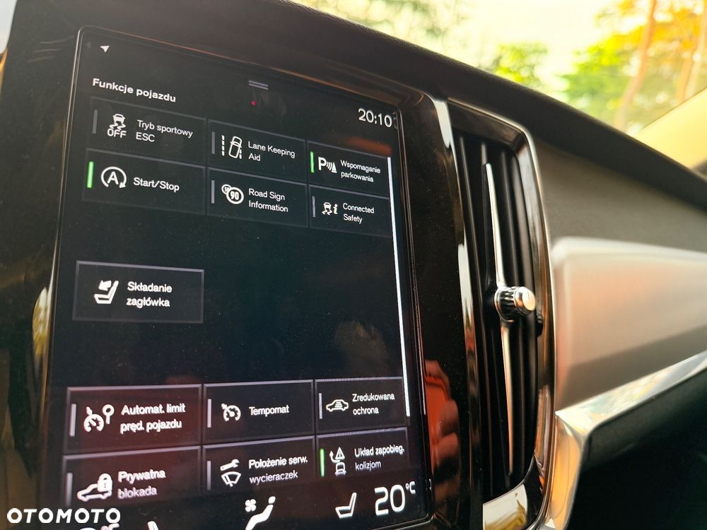 Volvo V90 B4 D Geartronic Momentum Pro - 24