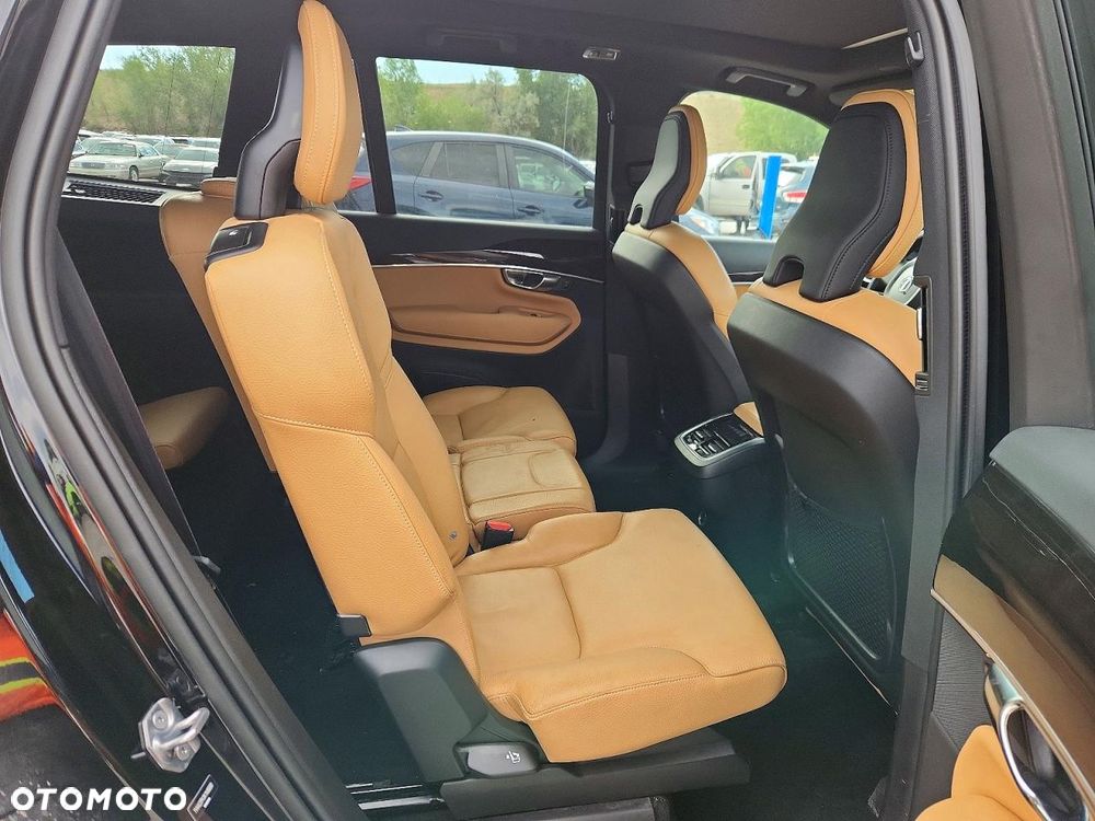 Volvo XC 90 T6 AWD Geartronic Momentum - 10