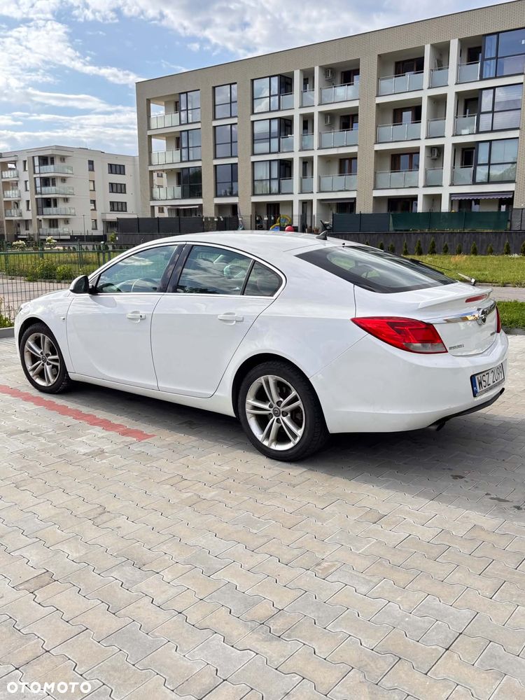 Opel Insignia 2.0 T Sport 4x4 - 10