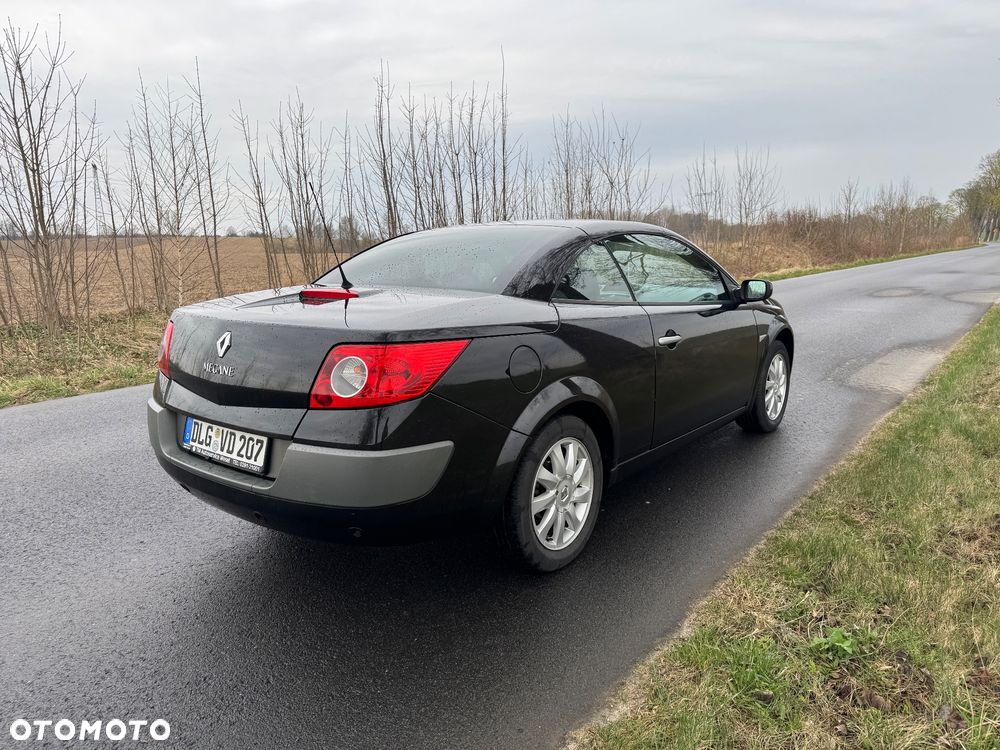 Renault Megane 1.9 dCi FAP Avantage - 12