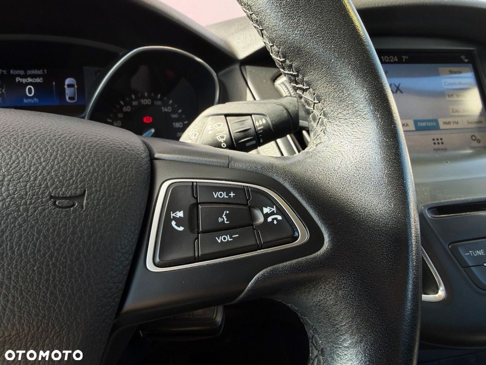 Ford Focus 1.5 EcoBoost SYNC Edition ASS - 16