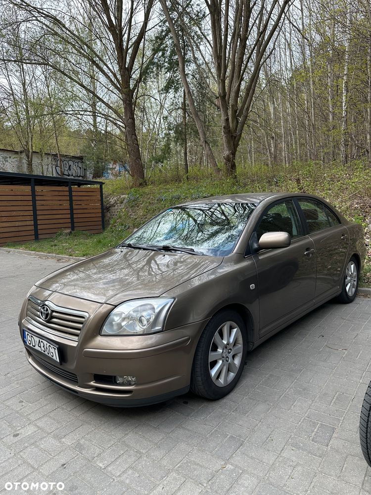 Toyota Avensis 2.0 VVT-i Sol - 1