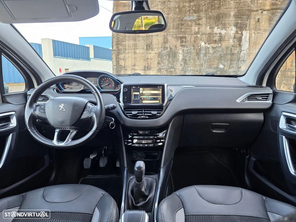 Peugeot 2008 PureTech 82 Allure - 6