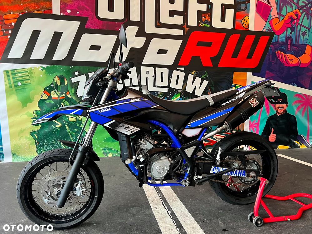 Yamaha WR - 16