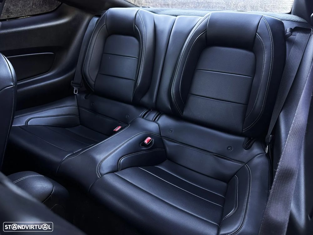 Ford Mustang 2.3 Eco Boost - 16