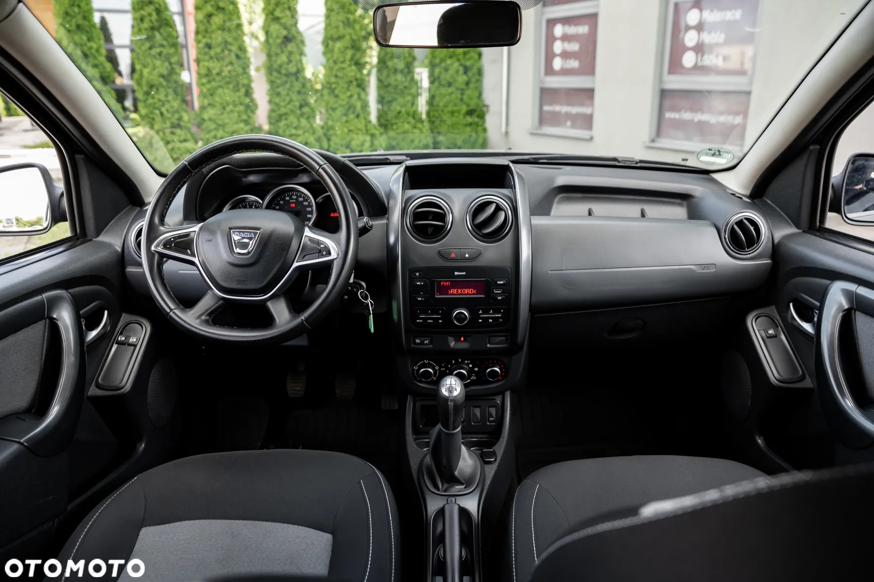 Dacia Duster 1.6 SCe Laureate S&S - 22