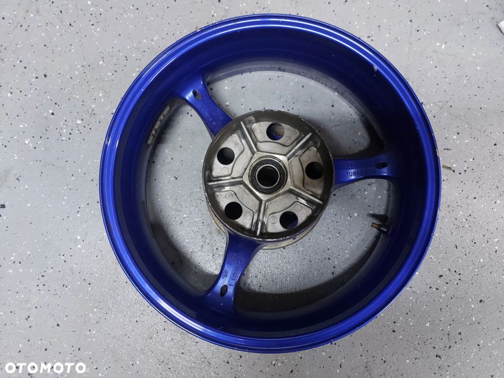 Suzuki GSXR 600 750 K6 K7 felga tył - 2
