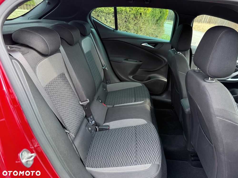 Opel Astra 1.5 D Start/Stop Automatik GS Line - 29