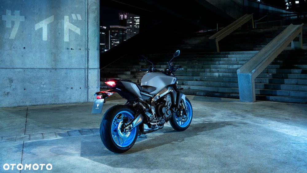 Yamaha MT - 7