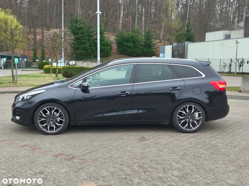 Kia Ceed 1.6 CRDi 136 ISG GT Line - 2