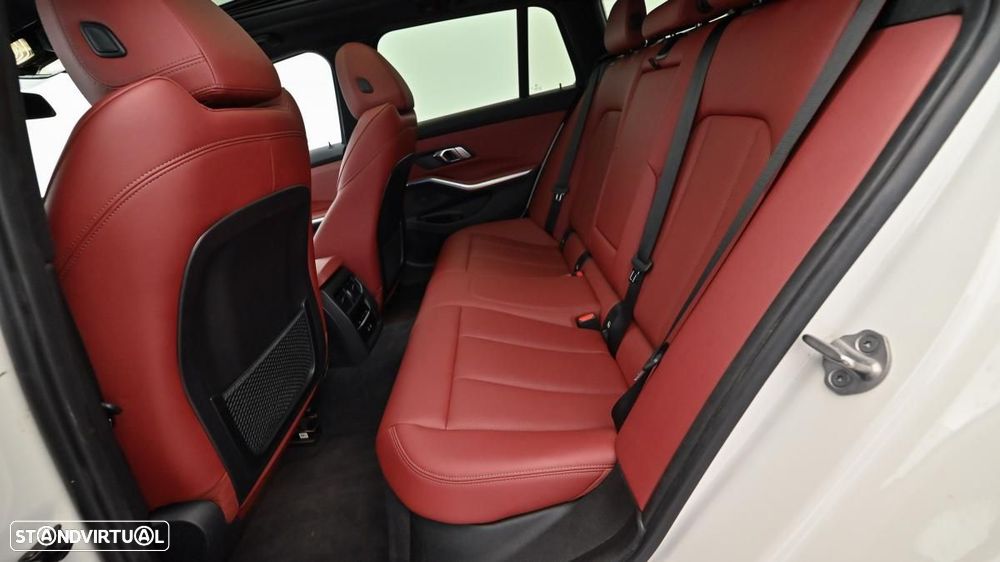 BMW 320 e Pack Desportivo M Auto - 4