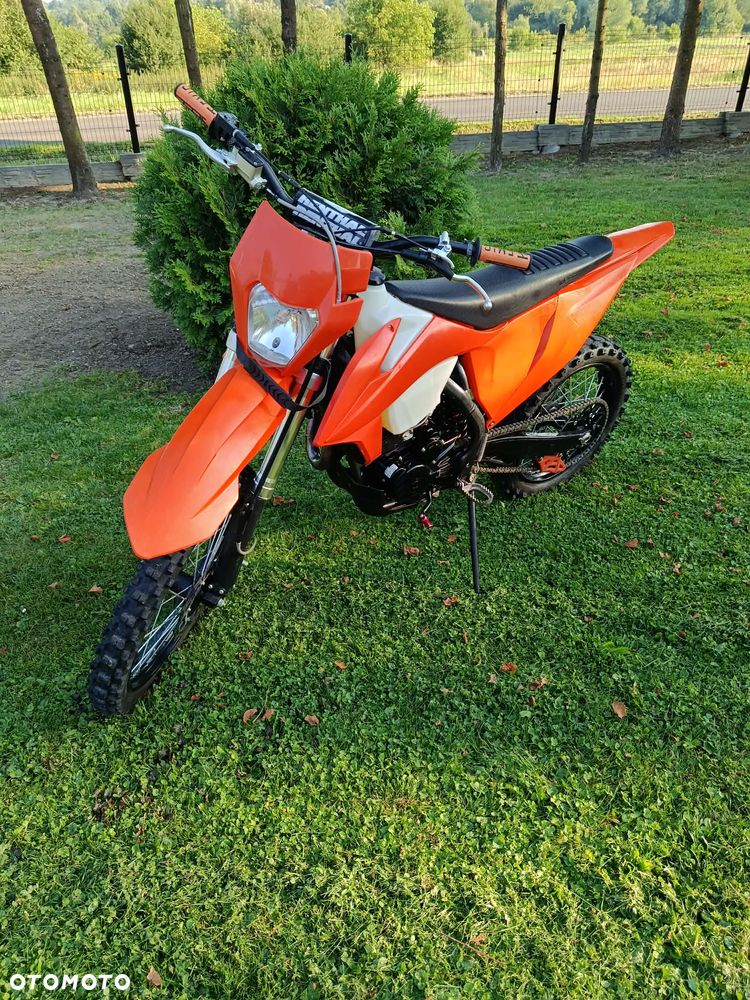 Diabolini X8 250 CC