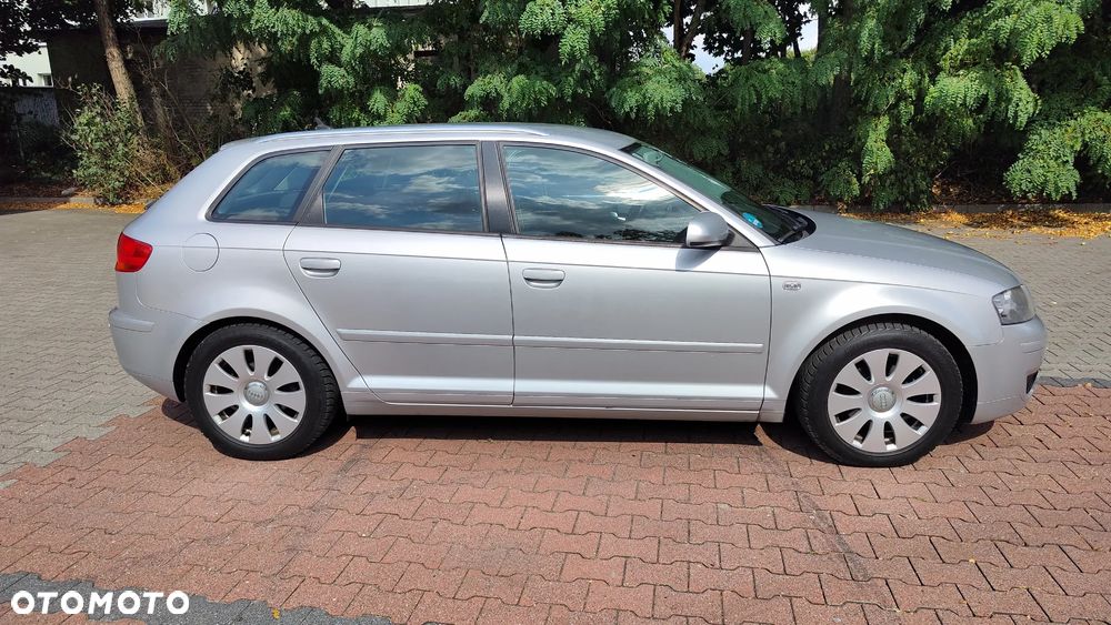 Audi A3 Sportback 1.6 Attraction - 10