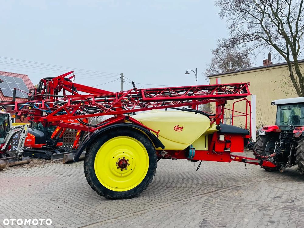 Challenger ROGATOR 618 - 6