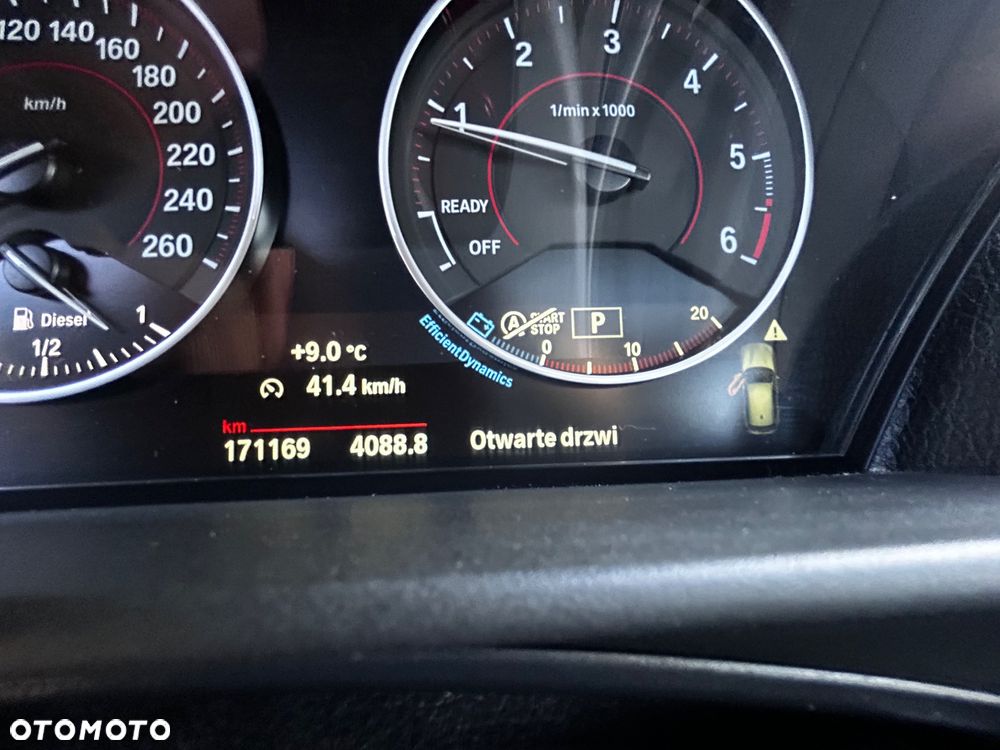 BMW Seria 1 120d xDrive M Sport sport - 11