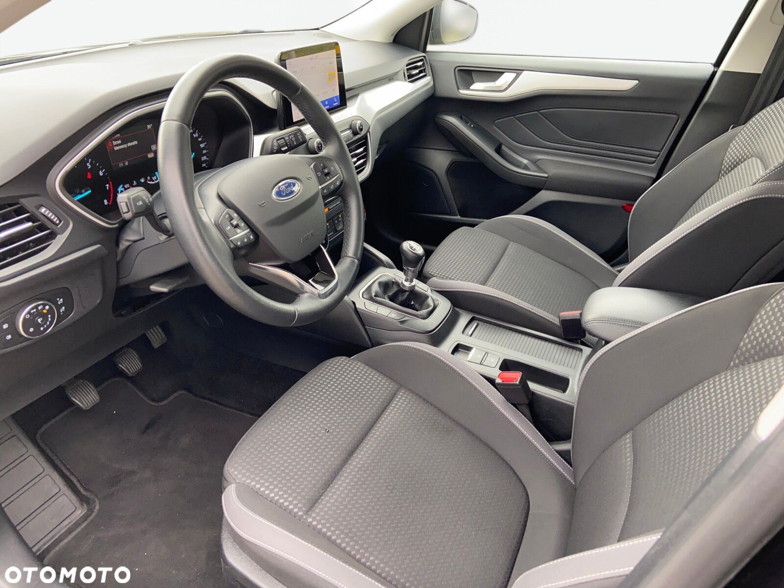 Ford Focus 1.0 EcoBoost Trend - 12