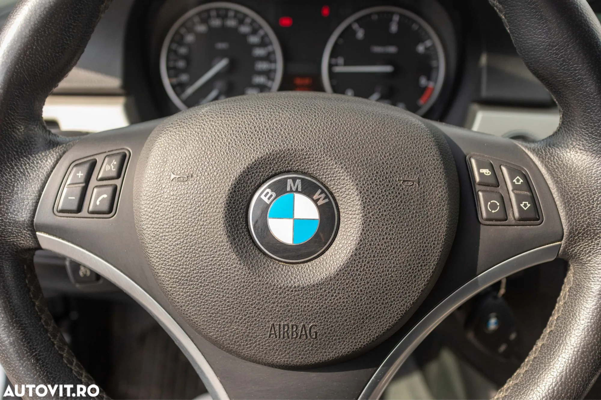 BMW Seria 3 - 12