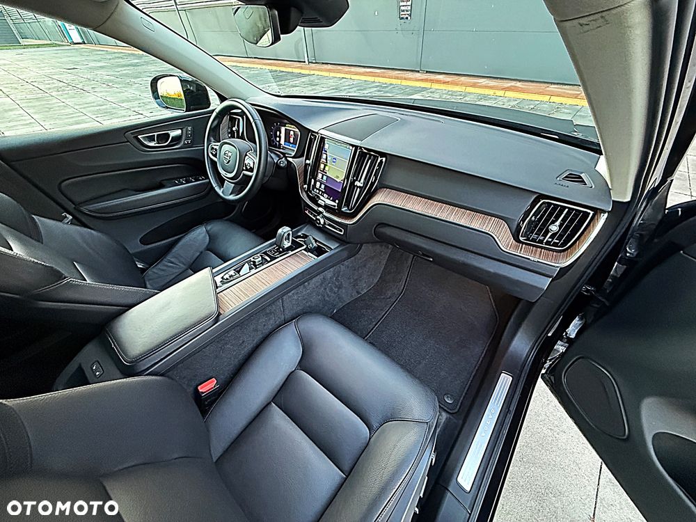 Volvo XC 60 - 20