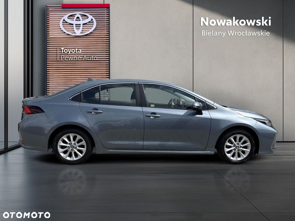 Toyota Corolla - 27