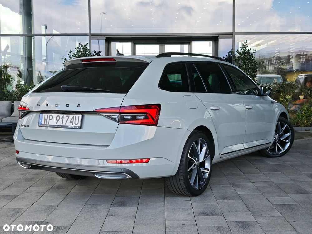 Skoda Superb 2.0 TDI SCR Sportline DSG - 5