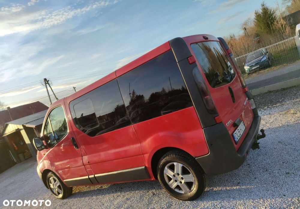 Opel Vivaro - 3