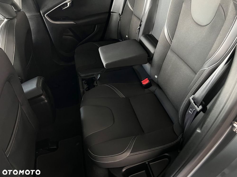Volvo V40 - 26