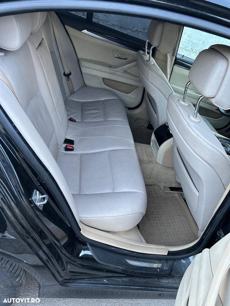 BMW Seria 5 525d Aut. - 10