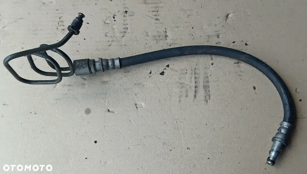 BMW E60 E61 2.0D   rurka przewod sprzęgła - 1