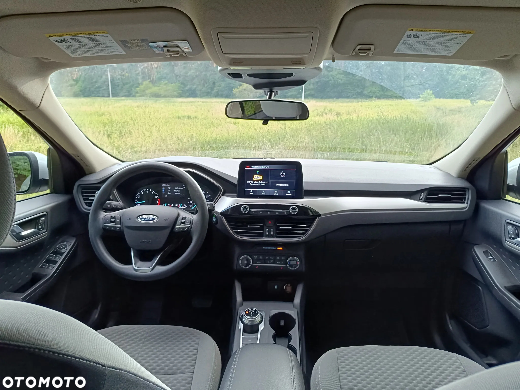 Ford Kuga - 12