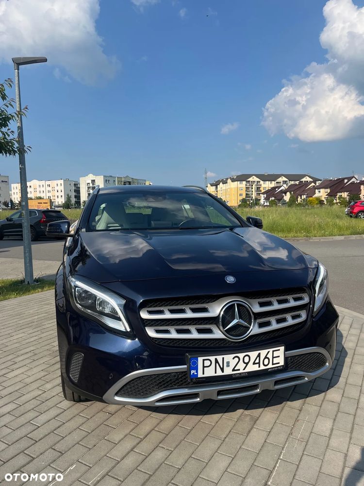 Mercedes-Benz GLA 200 7G-DCT - 6