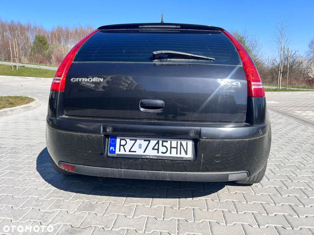 Citroën C4 1.6 16V VTR Pack - 11