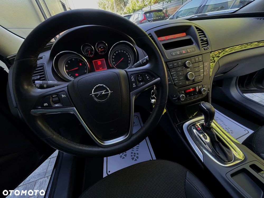 Opel Insignia 2.0 T Sport 4x4 - 26