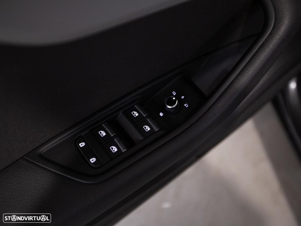 Audi A4 Avant 35 TDI Fleet Edition S tronic - 13