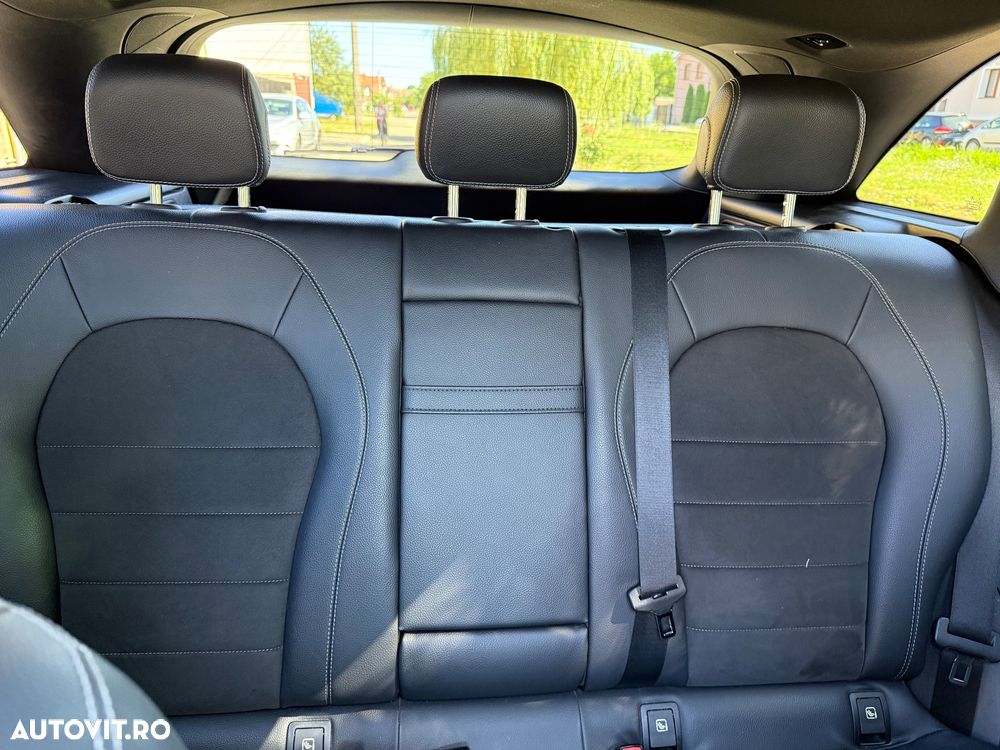 Mercedes-Benz GLC 250 d 4MATIC 9G-TRONIC AMG Line - 12
