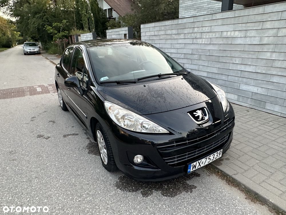 Peugeot 207 - 6