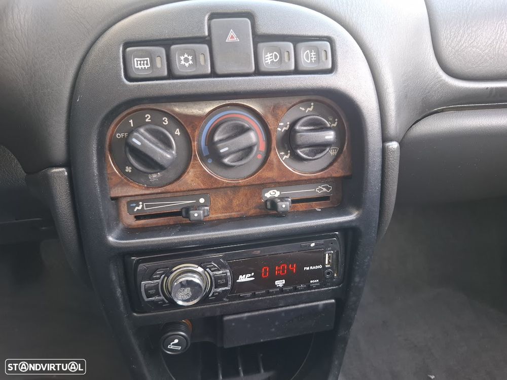 Rover 25 1.1 Classic - 13